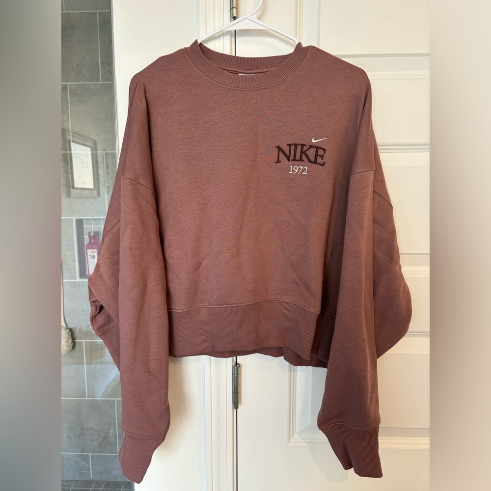 Women’s Nike Sweater - Brand New with Tags